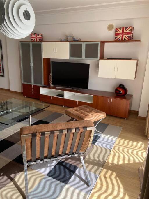 Atlantic Lodge, 1ª Linha De Praia! كوستا دا كاباريكا المظهر الخارجي الصورة