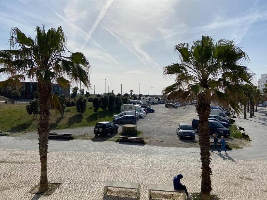 Atlantic Lodge, 1ª Linha De Praia! كوستا دا كاباريكا المظهر الخارجي الصورة