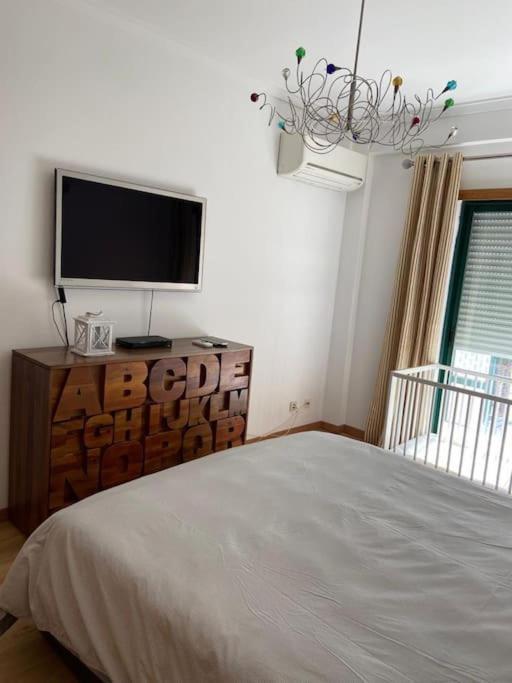 Atlantic Lodge, 1ª Linha De Praia! كوستا دا كاباريكا المظهر الخارجي الصورة